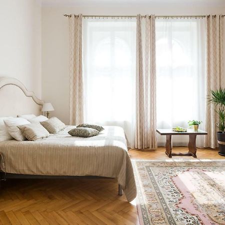 Belle Epoque I, Luxury Suite 50M To Main Square Krakow Exterior photo